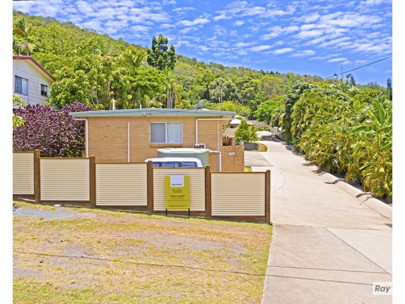 1-4/39 Power St, Yeppoon QLD 4703