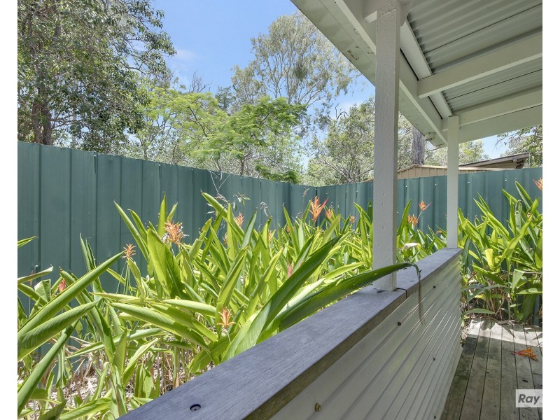 18 Esplanade, The Keppels QLD 4700
