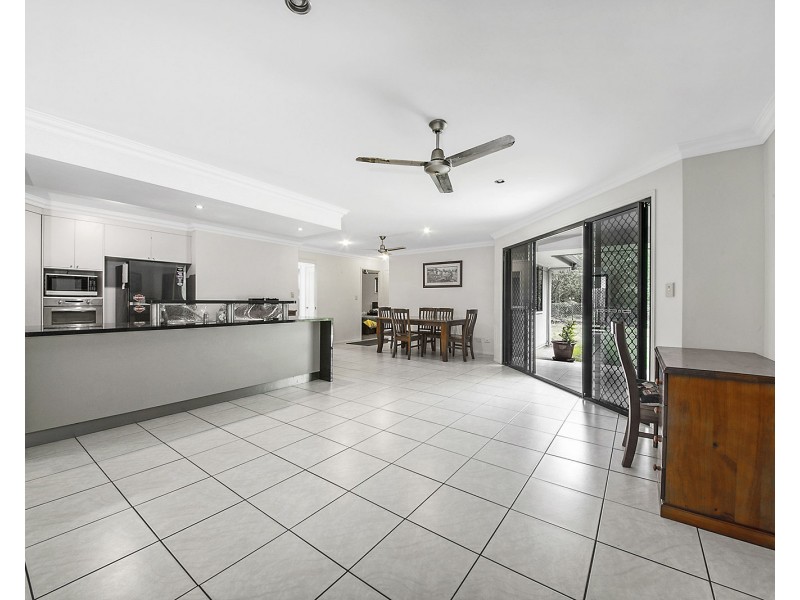 10 Shadowbrook Place, Yeppoon QLD 4703