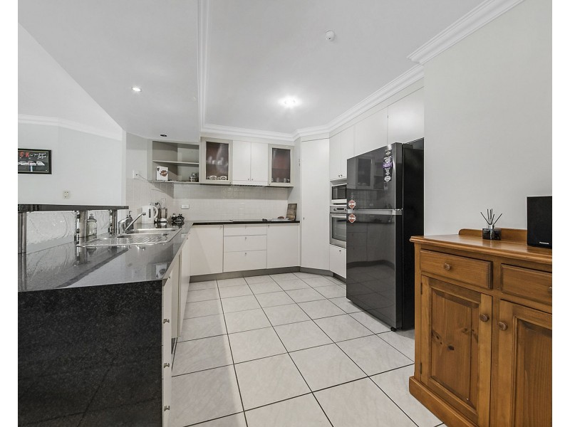 10 Shadowbrook Place, Yeppoon QLD 4703