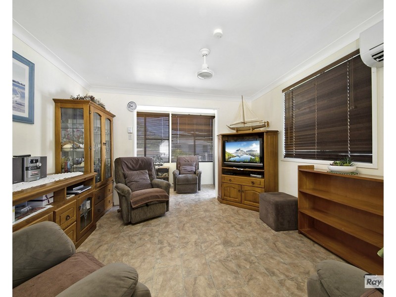 8 Pinnacle Street, Causeway Lake QLD 4703