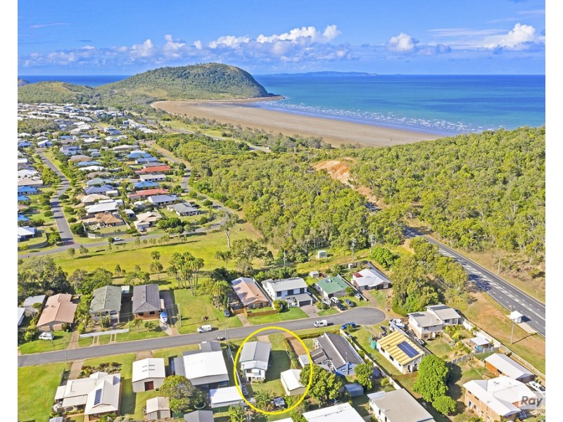 8 Pinnacle Street, Causeway Lake QLD 4703