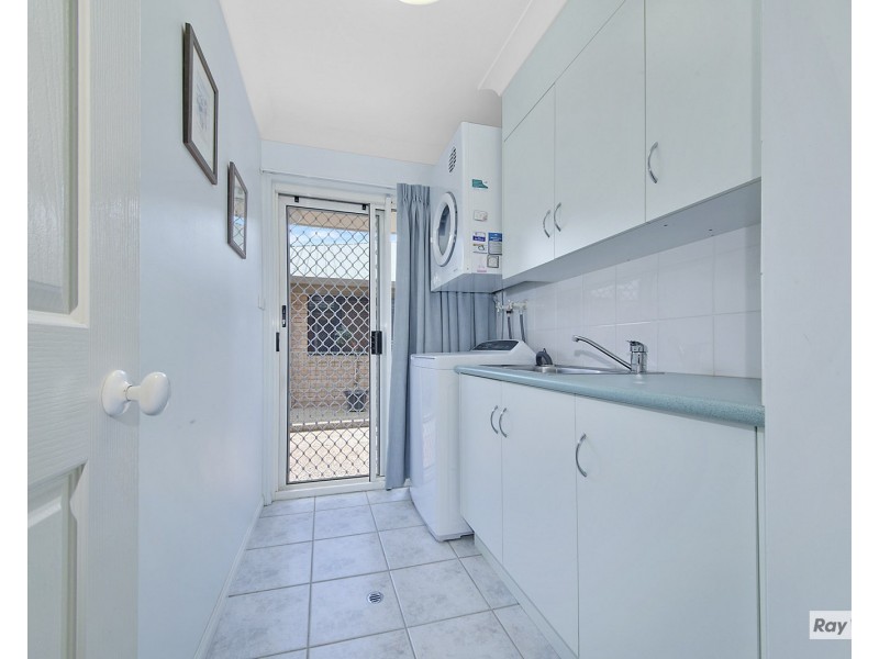 12 Yearsley Grove, Pacific Heights QLD 4703