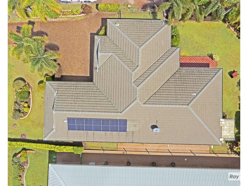 12 Yearsley Grove, Pacific Heights QLD 4703