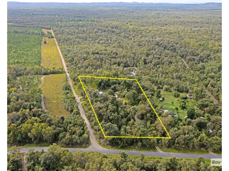 2550 Byfield Rd, Byfield QLD 4703