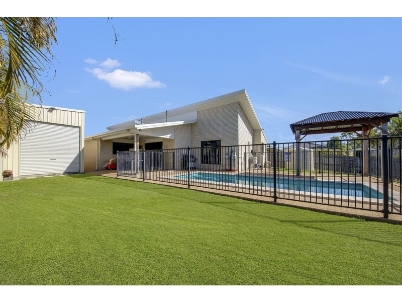 24 Kingfisher Drive, Yeppoon QLD 4703