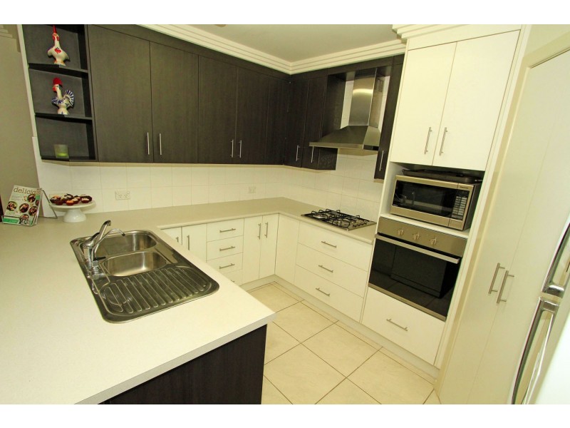 11 Sandcastle Drive, Mulambin QLD 4703