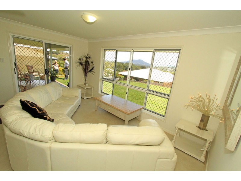 16 Rosewood Street, Taranganba QLD 4703