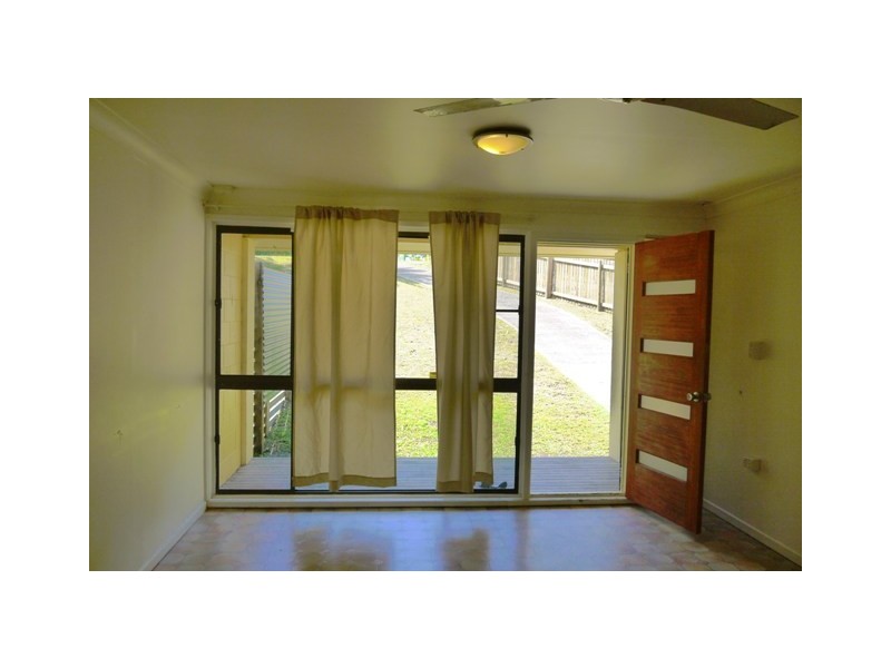 2/16 Seahorse Crescent, Lammermoor QLD 4703