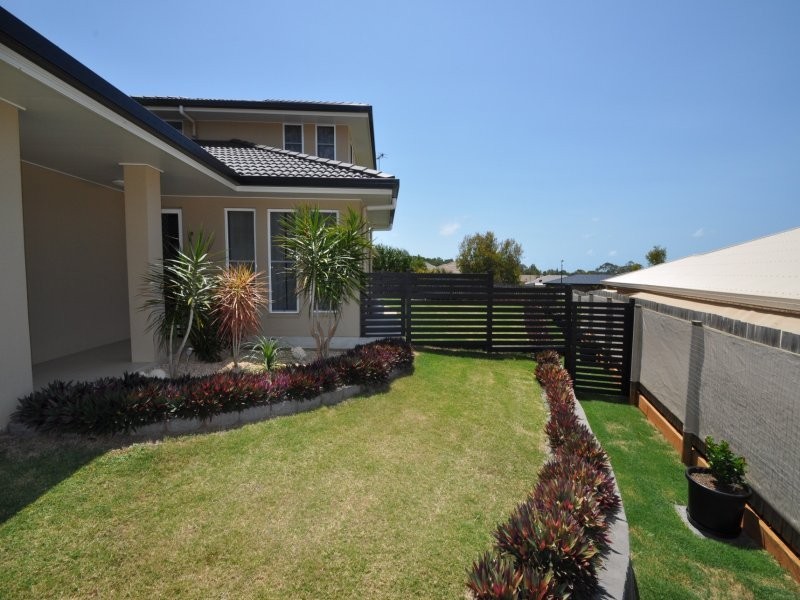 4 Baeckea Place, Taroomball QLD 4703