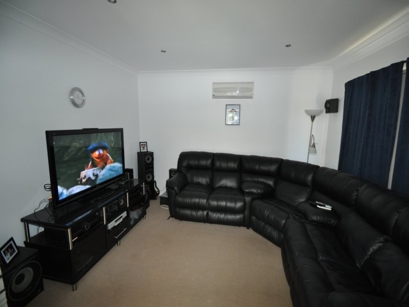 4 Baeckea Place, Taroomball QLD 4703