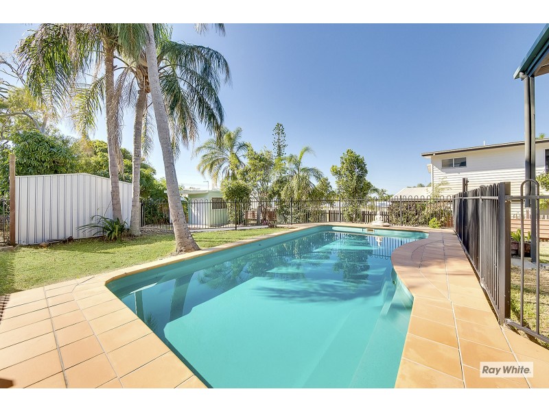 9 Poplar Street, Cooee Bay QLD 4703