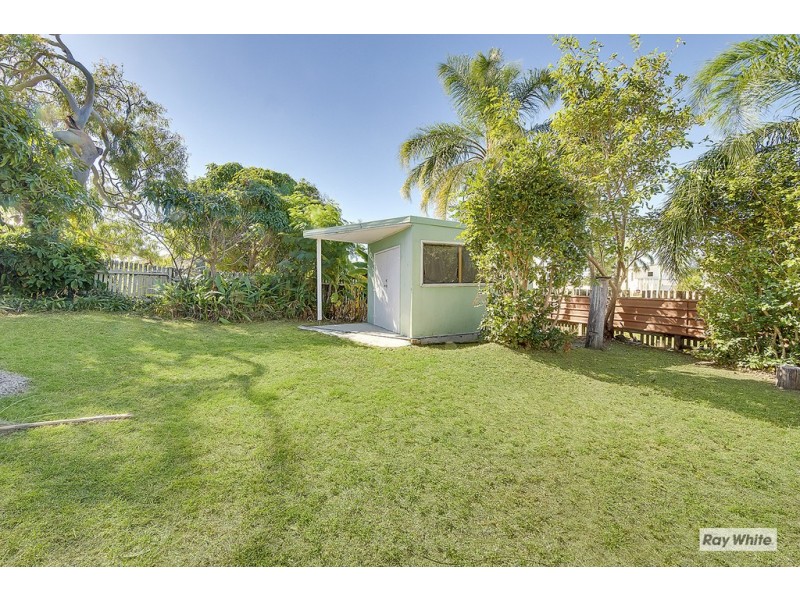 9 Poplar Street, Cooee Bay QLD 4703