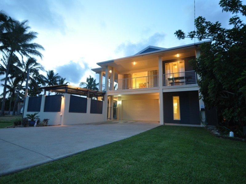 6 Kiama Avenue, Bangalee QLD 4703