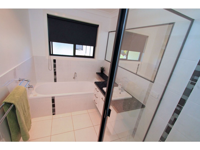 2 Outrigger Drive, Mulambin QLD 4703