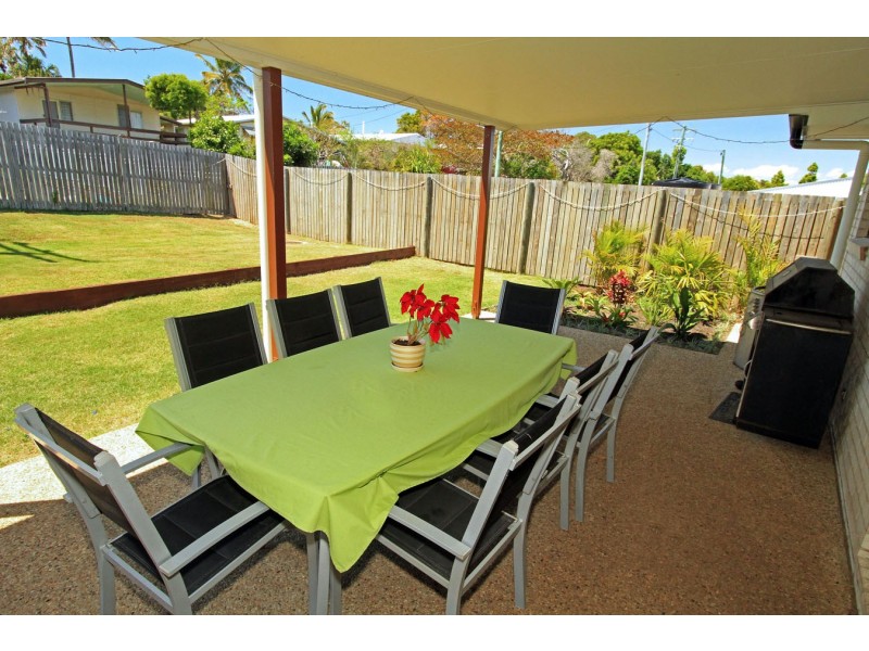 2 Outrigger Drive, Mulambin QLD 4703