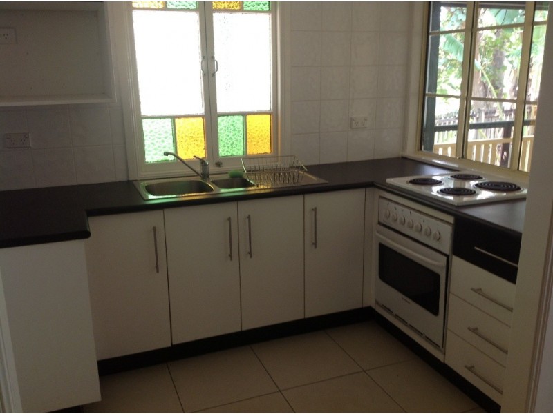 18 Ross Street, Yeppoon QLD 4703