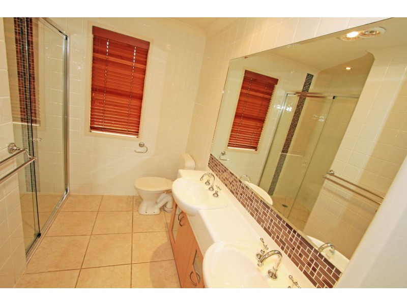 39 Miami Crescent, Pacific Heights QLD 4703