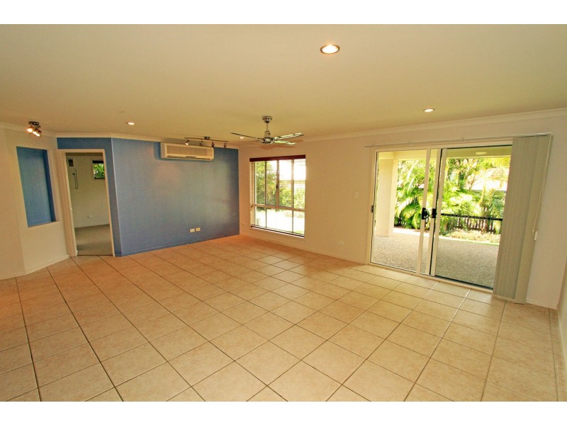 39 Miami Crescent, Pacific Heights QLD 4703