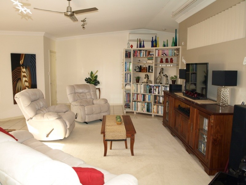 7 Divine Street, Yeppoon QLD 4703