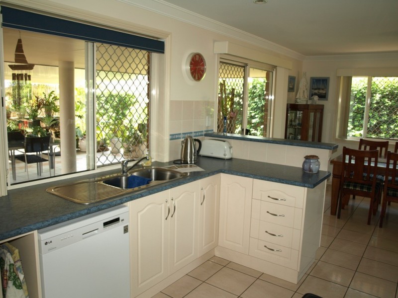 7 Divine Street, Yeppoon QLD 4703