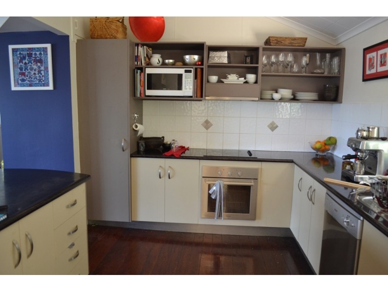 31 Raymond Terrace, Yeppoon QLD 4703