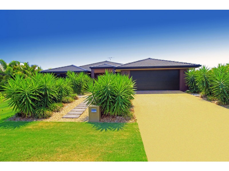 54 Lakeview Circuit, Mulambin QLD 4703