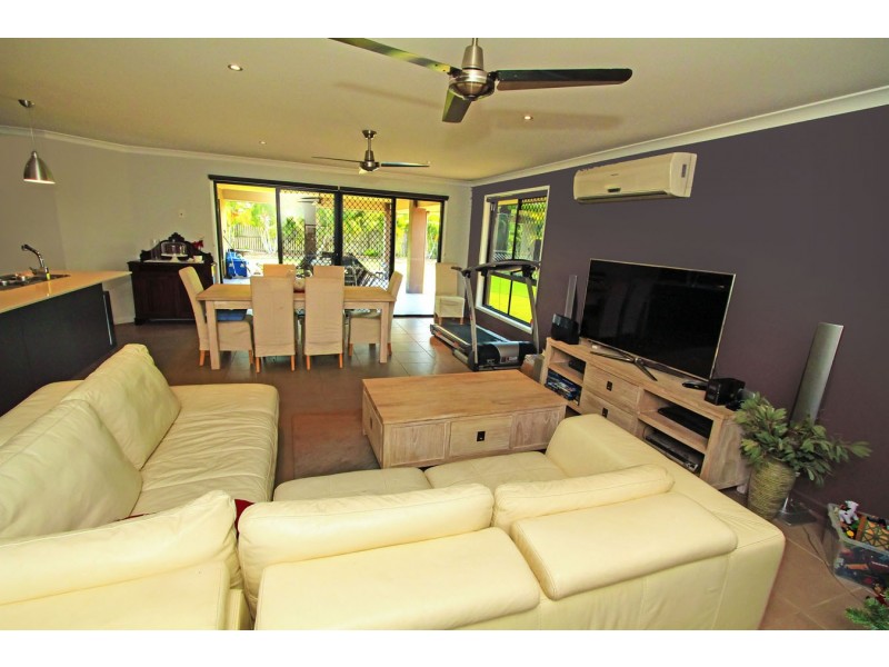 54 Lakeview Circuit, Mulambin QLD 4703