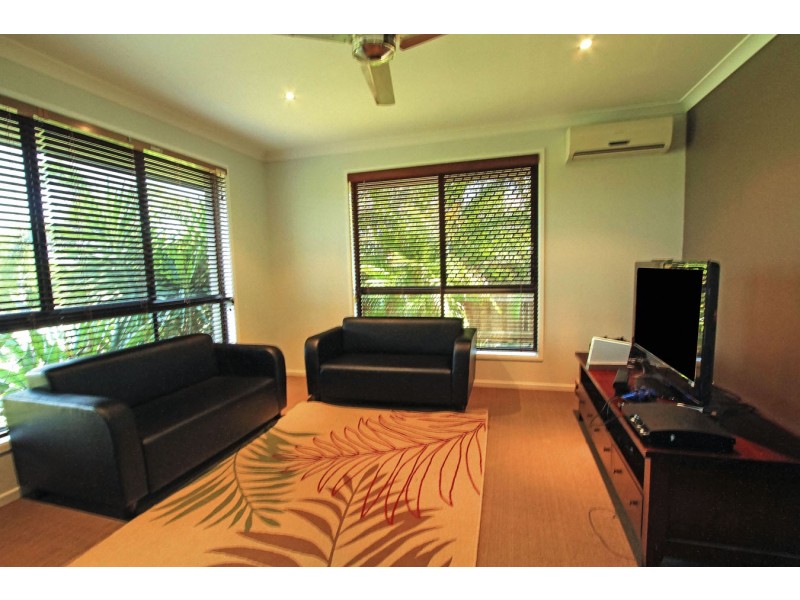 54 Lakeview Circuit, Mulambin QLD 4703