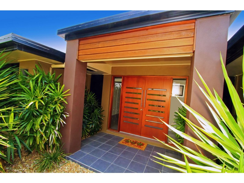 54 Lakeview Circuit, Mulambin QLD 4703