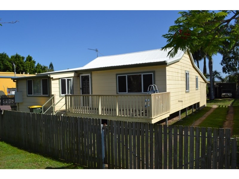 2 Ben Street, Yeppoon QLD 4703