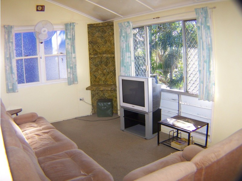 12 Barry, Yeppoon QLD 4703