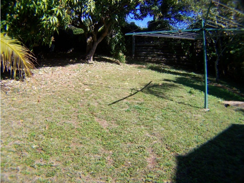 12 Barry, Yeppoon QLD 4703