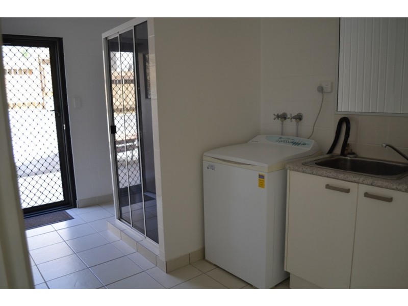 50 Old Scenic Highway, Lammermoor QLD 4703