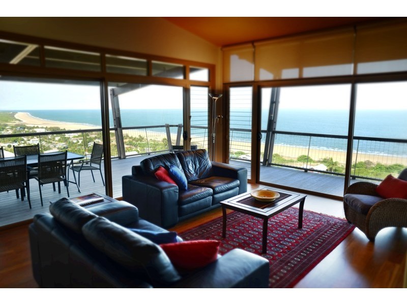 27 Cokas Avenue, Meikleville Hill QLD 4703