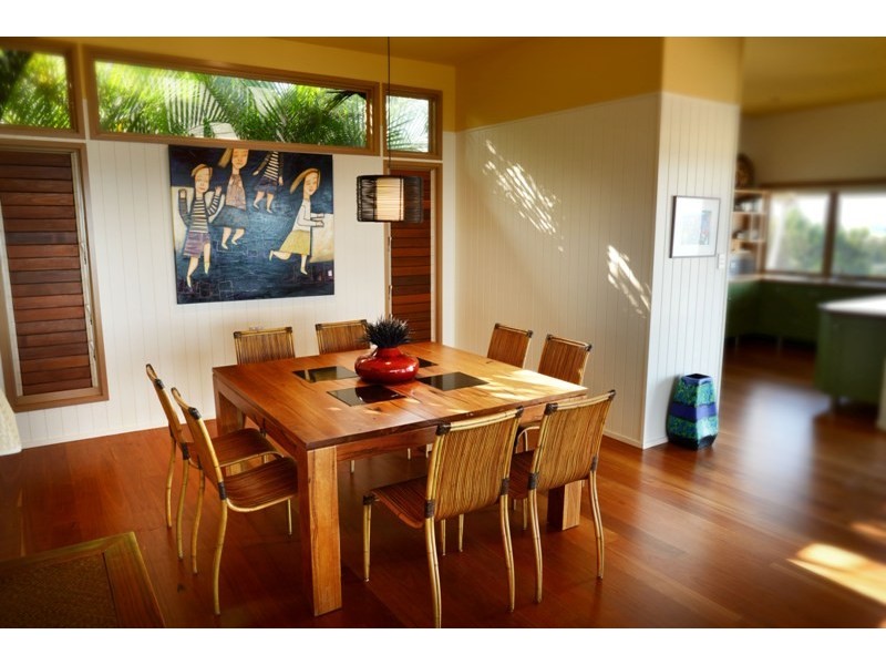 27 Cokas Avenue, Meikleville Hill QLD 4703