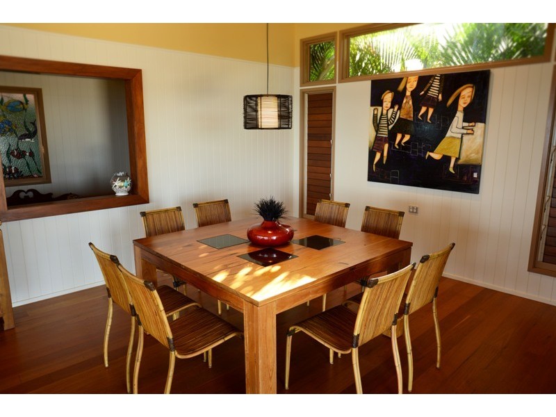 27 Cokas Avenue, Meikleville Hill QLD 4703