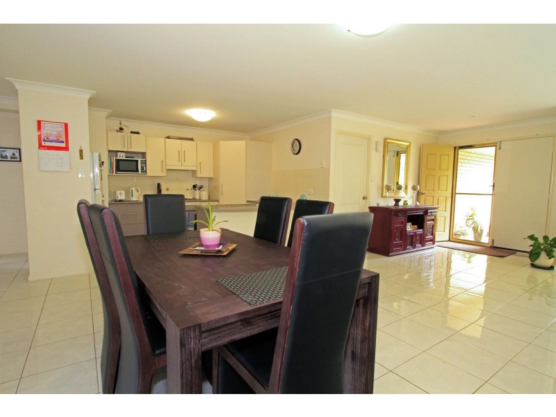 4 Driftwood Drive, Rosslyn QLD 4703