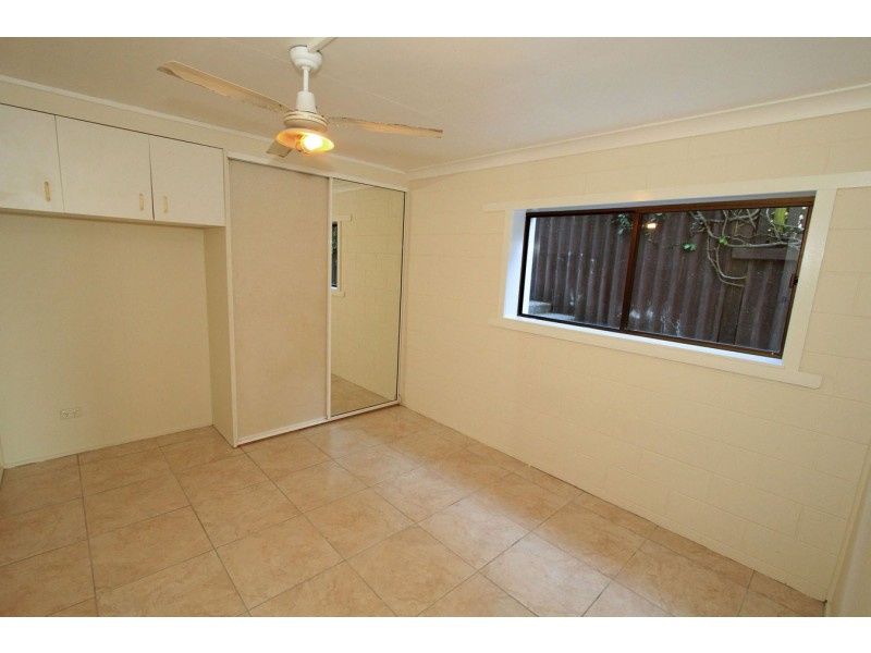 20 Ocean Parade, Cooee Bay QLD 4703