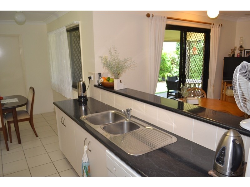 15 Mei-Lynn Way, Taranganba QLD 4703