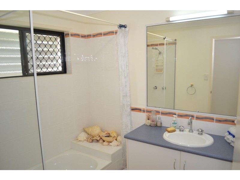 15 Mei-Lynn Way, Taranganba QLD 4703