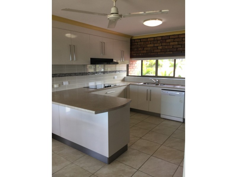 13/10 Allington, Kerr Street, Yeppoon QLD 4703