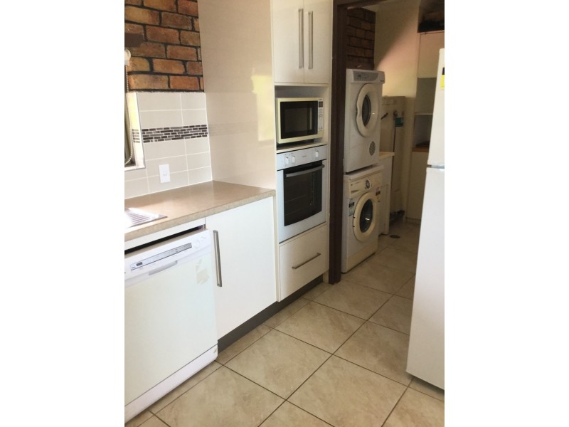 13/10 Allington, Kerr Street, Yeppoon QLD 4703