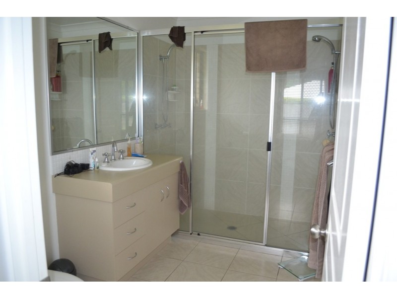3 Brook Side Close, Yeppoon QLD 4703