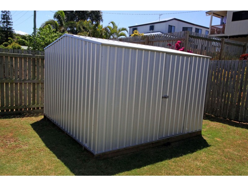 2 Outrigger Drive, Mulambin QLD 4703