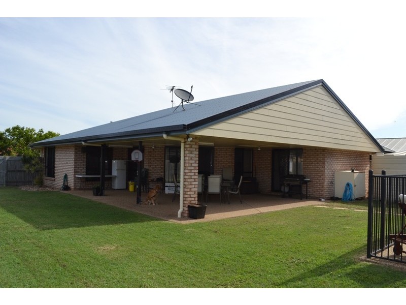 16 Saltwater Court, Mulambin QLD 4703