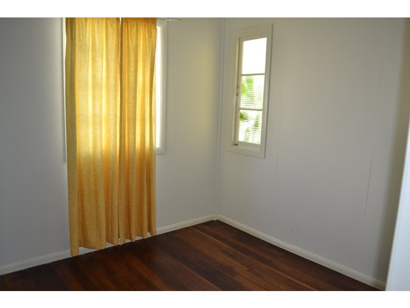 18 Ross Street, Yeppoon QLD 4703