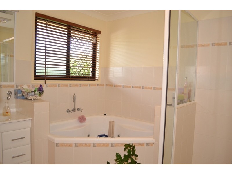 29 Lakeside Drive, Taroomball QLD 4703