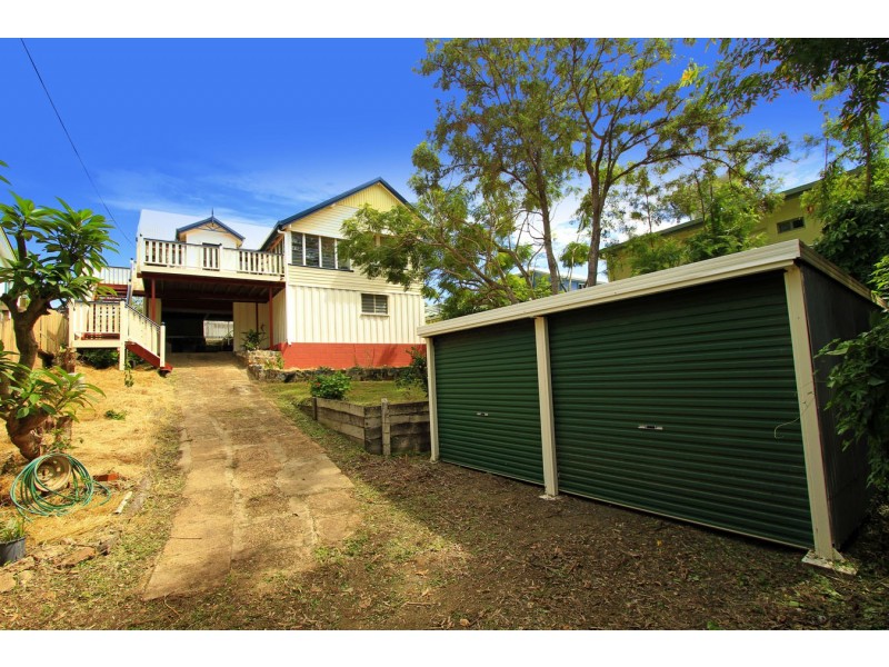 7 Phillip Street, Emu Park QLD 4710