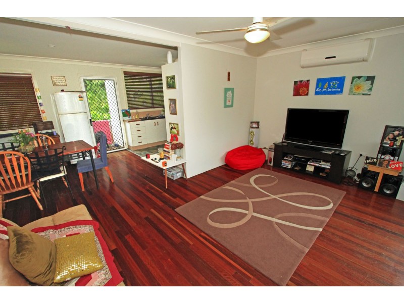 18 Cathne Street, Cooee Bay QLD 4703
